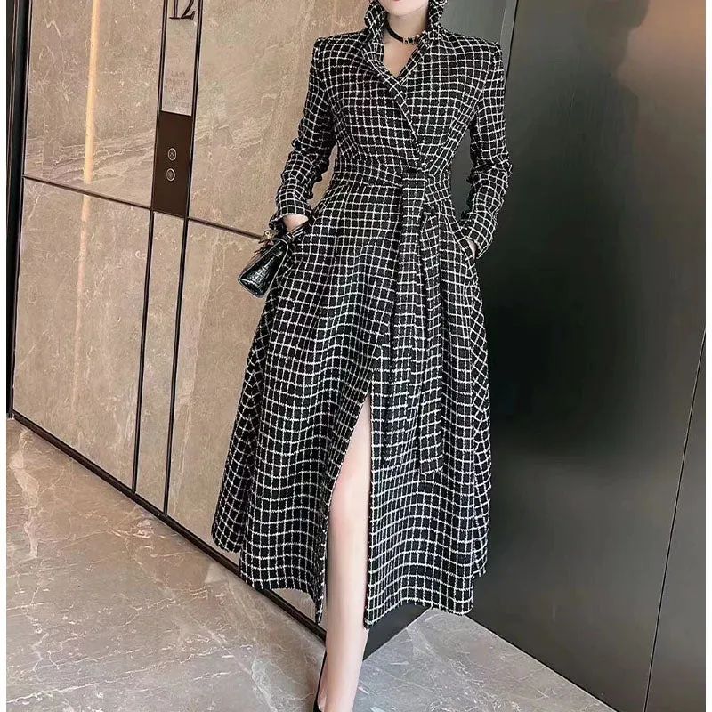 Houndstooth plaid coat